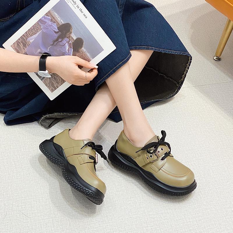 Small Leather Shoes Women's Summer New Leather Platform Fashion Casual Shoes Versatile and Versatile Big Head Shoes Large Size Women's Shoes