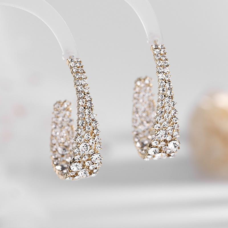 1PAIR French High-end Hollow Full Diamond Retro Earrings Design Sense Personality Temperament Geometric C-shaped Earrings