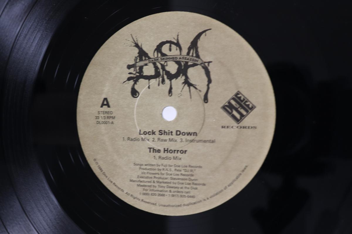 

12-дюймовая пластинка DARK SKINNED ASSASSIN Lock Shit Down DL0001 DOE LOE RECORD 1995 US Rap HipHopRB Б/у