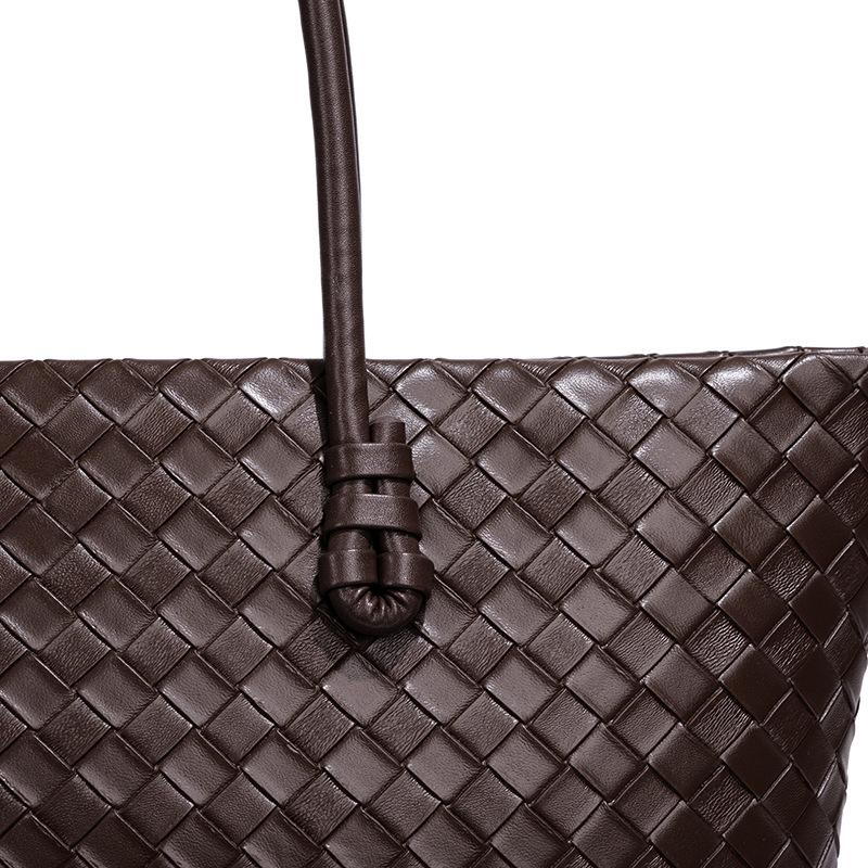 Knitted Pattern Bag, Women's New Fashionable Large Capacity Tote Bag, Casual Retro Commuting Single Shoulder Handbag