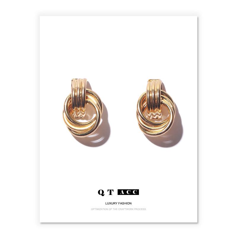 

Богемные европейские круглые серьги с покрытием из 18-каратного золота: Трендовые, Универсальные и Стильные Пусеты.