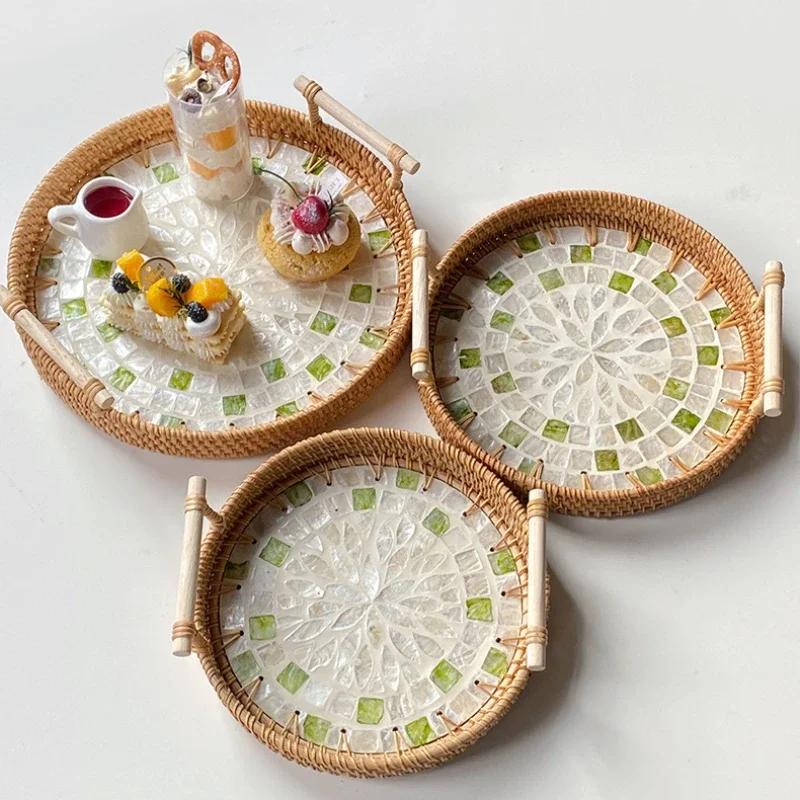 Tabletts zum Servieren von Speisen Serviertabletts Snacktablett Nachmittagstee-Tablett Teller Dessert Rattan Obst Trocken Gericht Süßigkeiten Teller Kuchen Zuhause