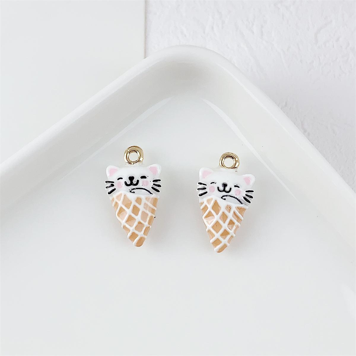 

Alloy Drip Glaze 3D Ice Cream Cone Cat Snail Pendant for DIY Bracelets & Necklaces. Price per piece