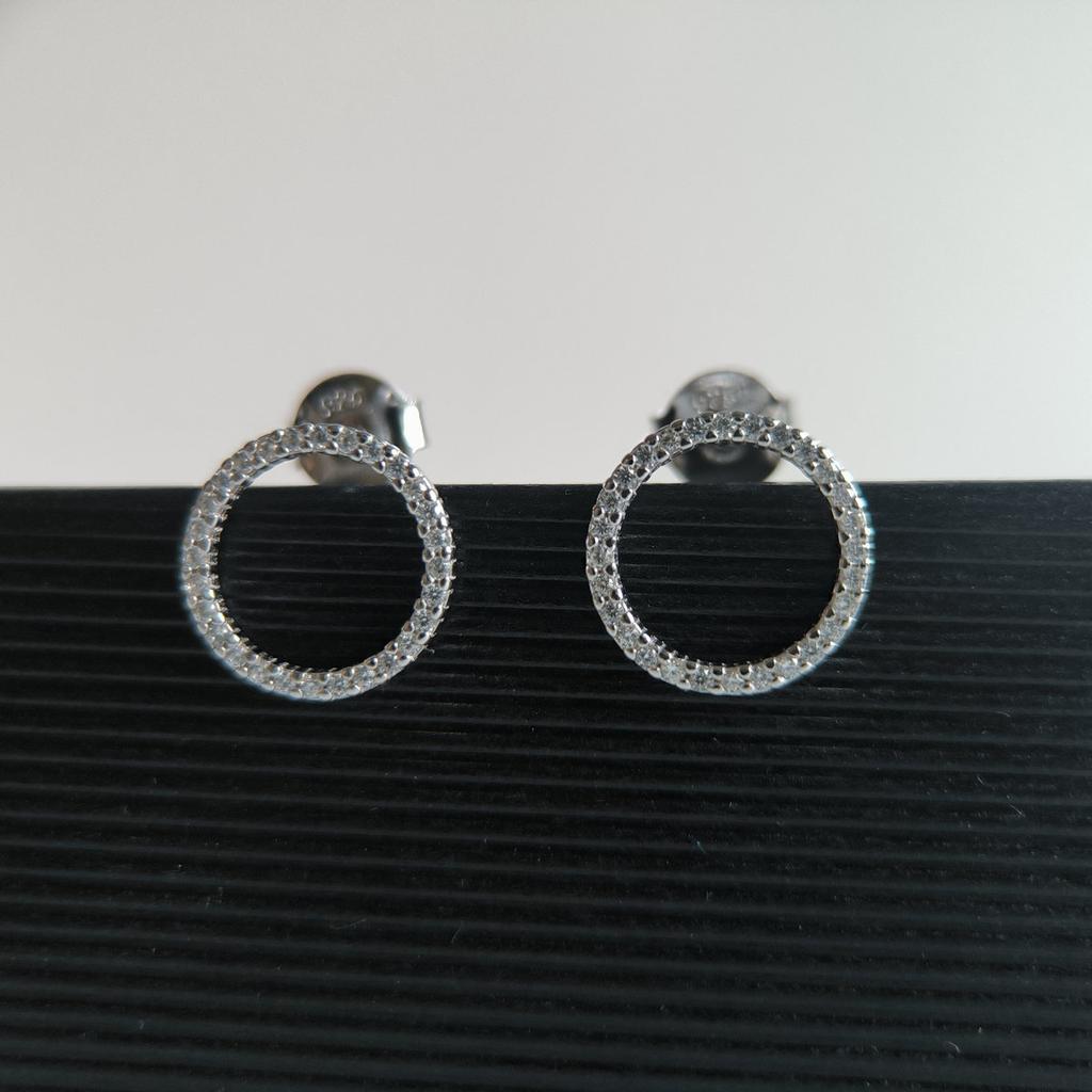 Серебряные серьги с фианитами (2190677)