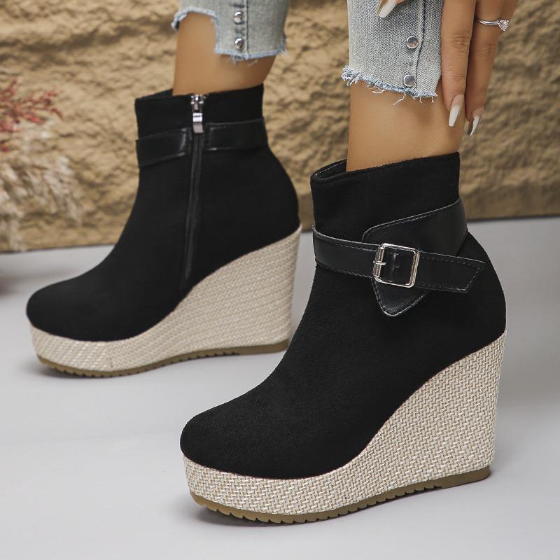 Bottes Courtes Fashion Plateformes Épaisses Automne pour Femmes, Fermeture Éclair Latérale, Boucle de Ceinture, Style Compensé Daim, Disponibles En Grandes Tailles.