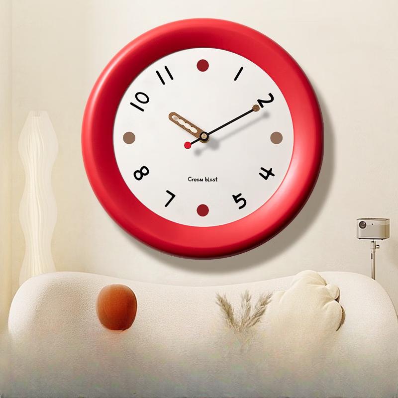 Retro Cream Style Wooden Wall Clock