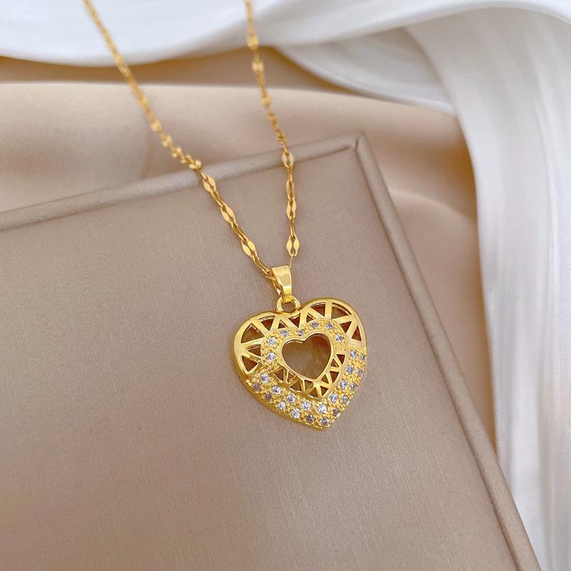 Empty Zircon Love Light Luxury Temperament Gorgeous Full Diamond Necklace Female Versatile Collarbone Chain Titanium Steel Chain