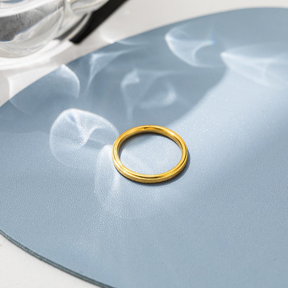 Sansheng III Inel din oțel titan Inel pentru femei, fără decolorare, simplu, simplu, cu sclipici fin de lux