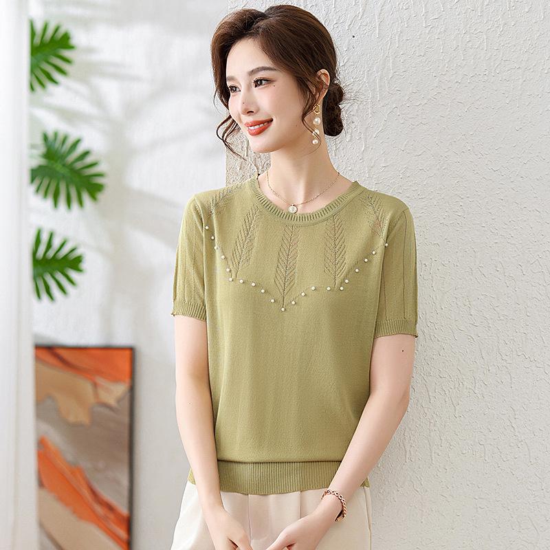 2026 Summer Ice Silk T-Shirt: Fashionable Loose Knit Short Sleeve for Middle-Aged Women