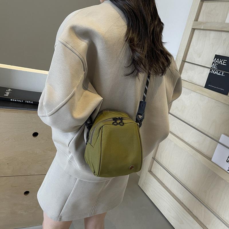 Shell shoulder women's bag casual versatile women's shoulder messenger bag trendy brand simple handbag lightweight mobile phone bag