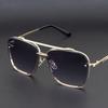 Fashion Square Sunglasses Men Vintage Big Frame Women Gradient Lens UV400 Metal Punk Eyewear Luxury Brand