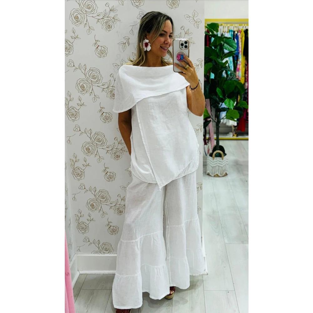 Fashionable, Casual, Loose Sleeveless Plus-size Suit for Women