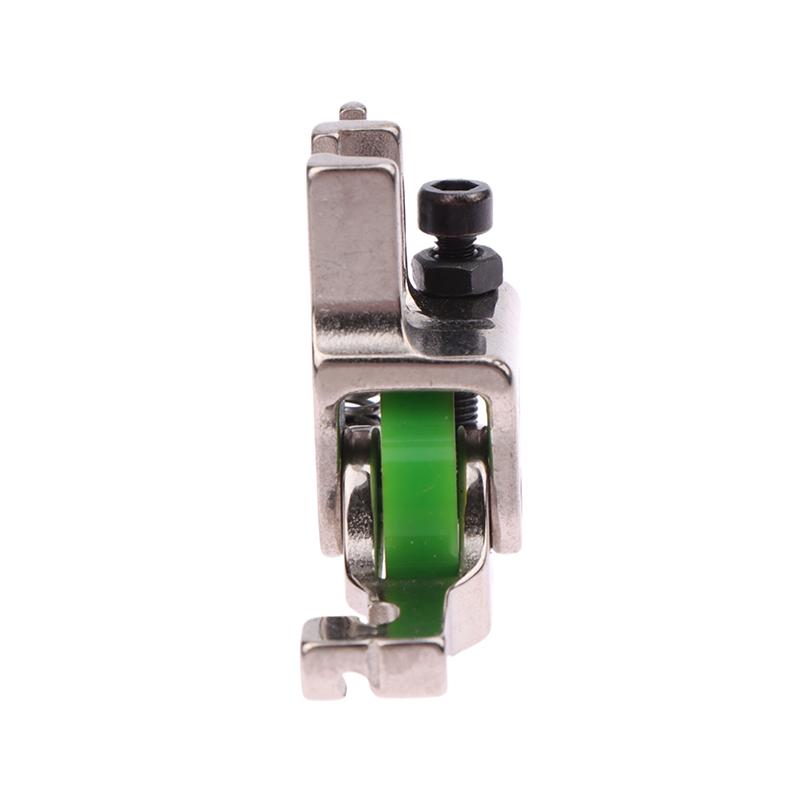 1ks ocelová válečková přítlačná patka pro neviditelný zip S518L/T168 s válečkovou patkou pro průmyslový šicí stroj s vázaným stehem