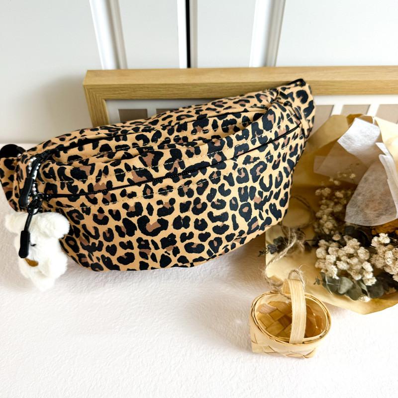 Cute Lightweight Cartoon Kids Chest Bag With Trendy Leopard And Zebra Patterns