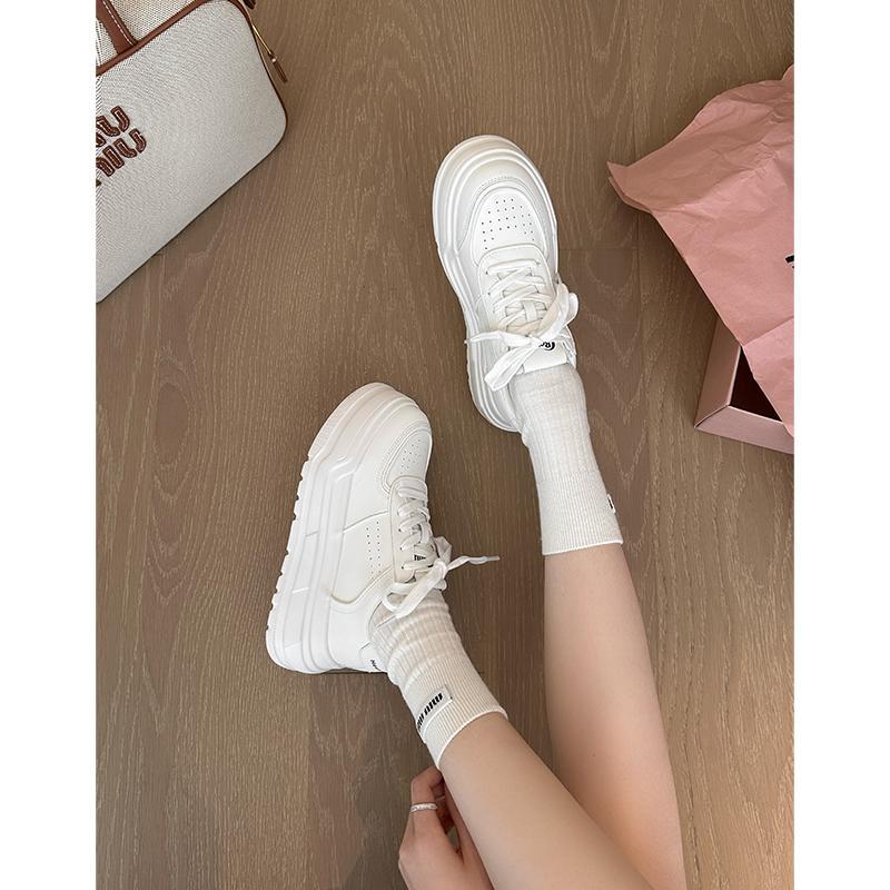 Soft sheepskin~ Italian brand thick-soled lightweight soft-soled small white shoes for women's 2025 spring new height-increasing casual board shoes