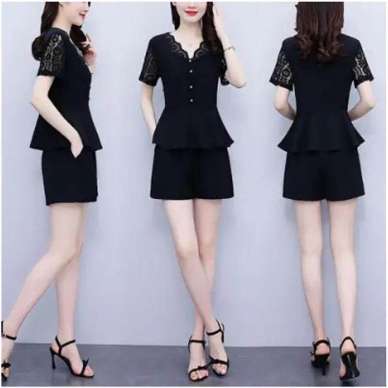 Women's Plus Size 2-piece Lace Trimmed V-neck Top And Shorts Slim Fit Summer Set Pure Black