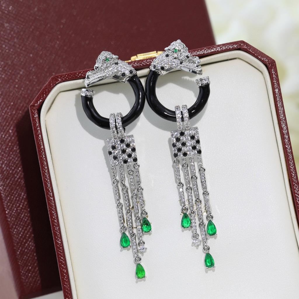 Flower Beaded Earrings Ear Studs High-quality Jewelry Gifts for Daily Wear, Men and Women Are Not Limited To Handmade