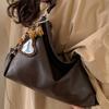 Retro bag women's large-capacity winter new casual shoulder messenger bag simple work commuter bag