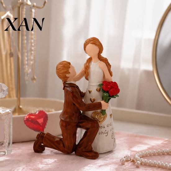 Faceless Character Sculptures for Living Room Wedding Couple Figurine, Resin Statue, Romantic Proposal Unique Gifts Partner on Anniversary Sculpture