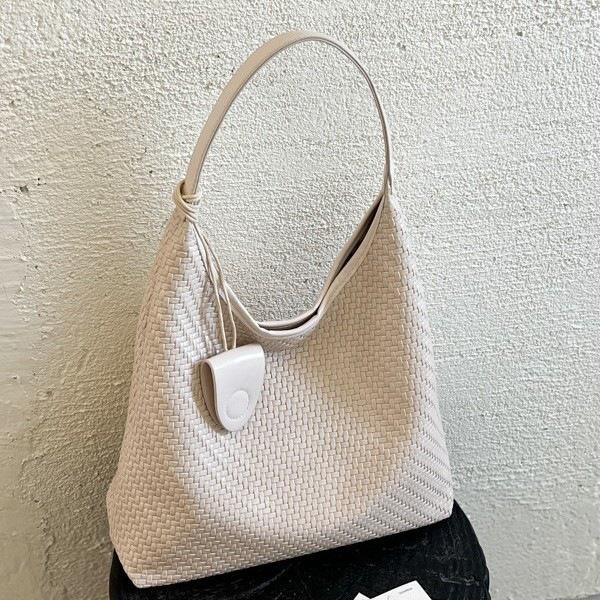 Women's 2026 Summer Large-Capacity Woven Bucket Bag - Trendy Crossbody Tote with Single-Shoulder Option for Mother and Child.