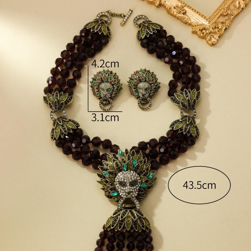 Meier Used vintage palace retro full inlaid lion head heavy industry multi-layer tassel necklace earrings suit