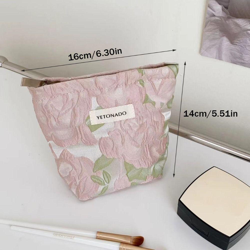Polyester Canvas Flower Clutch Bag Flower Pattern Zipper Closure Makeup Bag Portable Large Capacity Travel Toiletry Bag