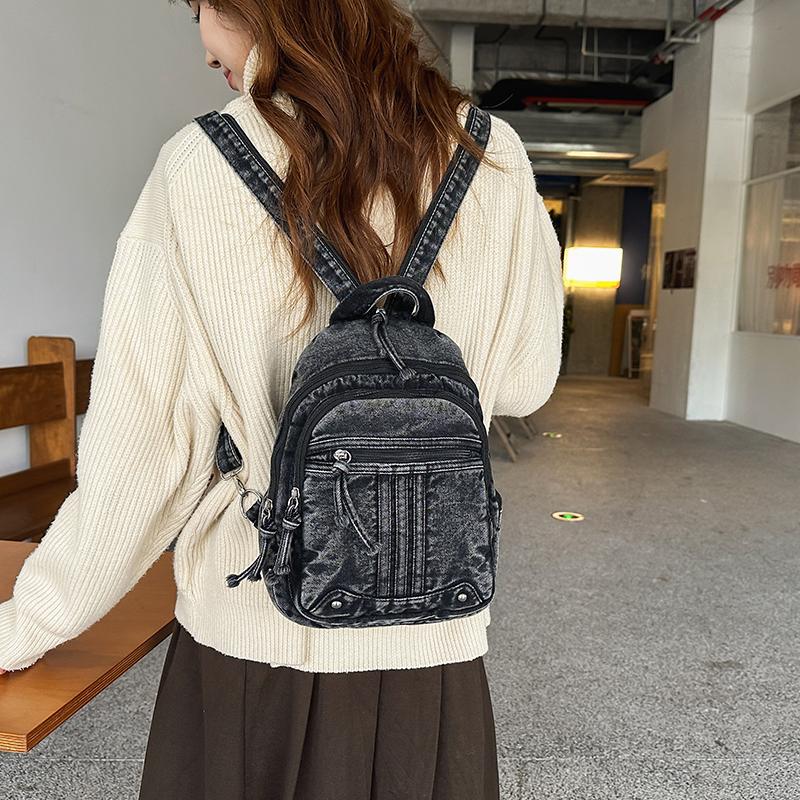Bull Backpack Large Capacity Multi-Pocket Retro Backpack