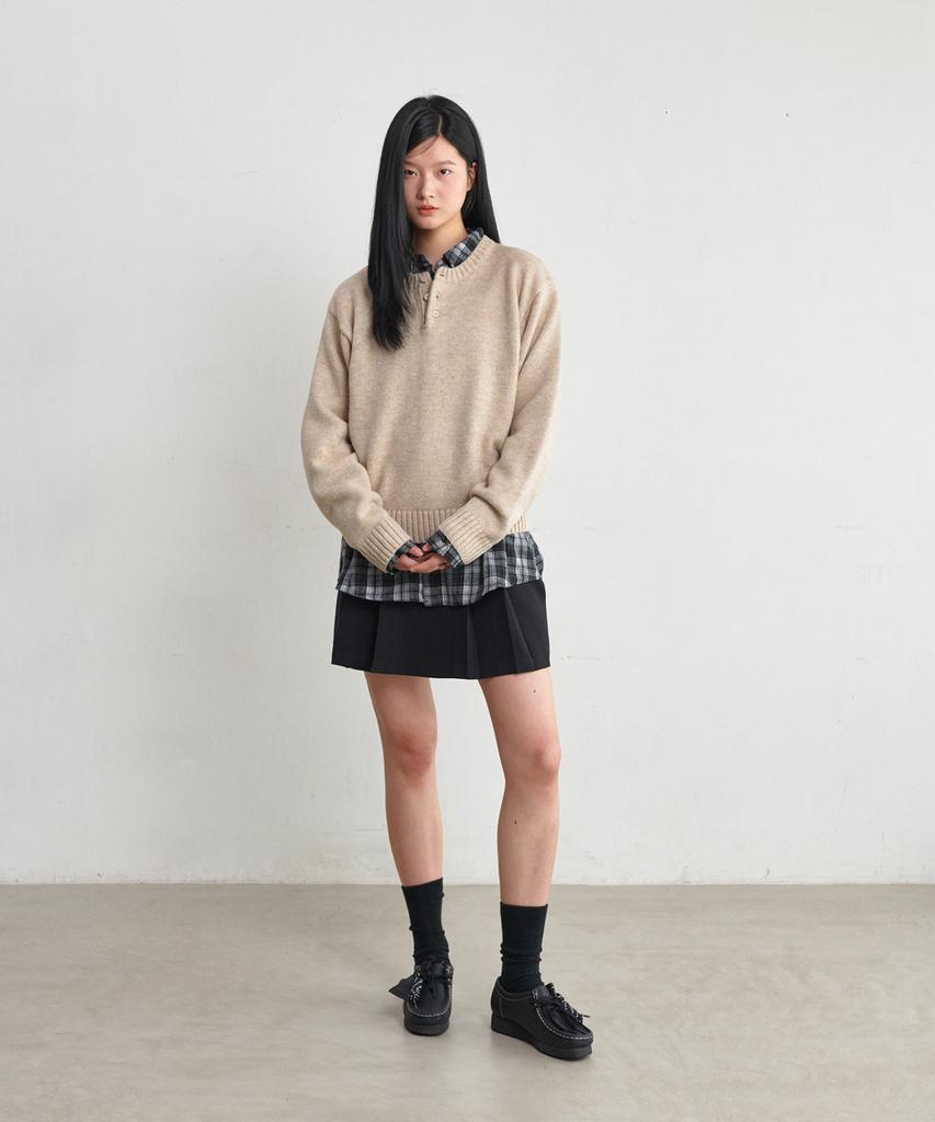 GLW [Unisex] Oversized Button Henley Neck Knit Beige