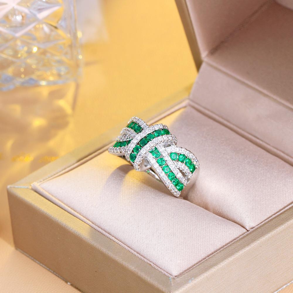 

Light Luxury Bright Three-Dimensional Bow Full Diamond Opening Ring Irregular Strip Cross Zircon Ring Ring Ring зелёный