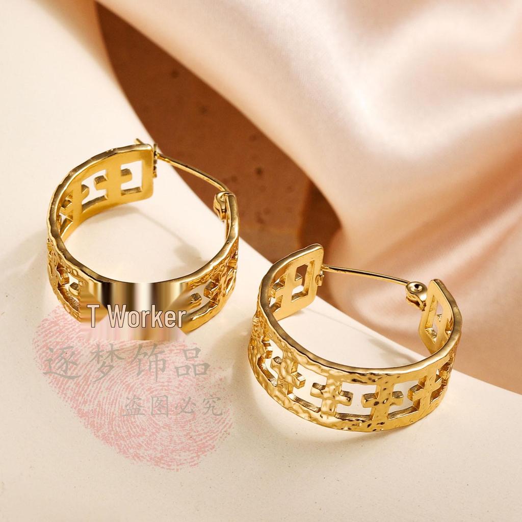 Exquisite Titanium Steel Cross Hollow Gold Ear Cuffs - High-End Light Luxury Fashion