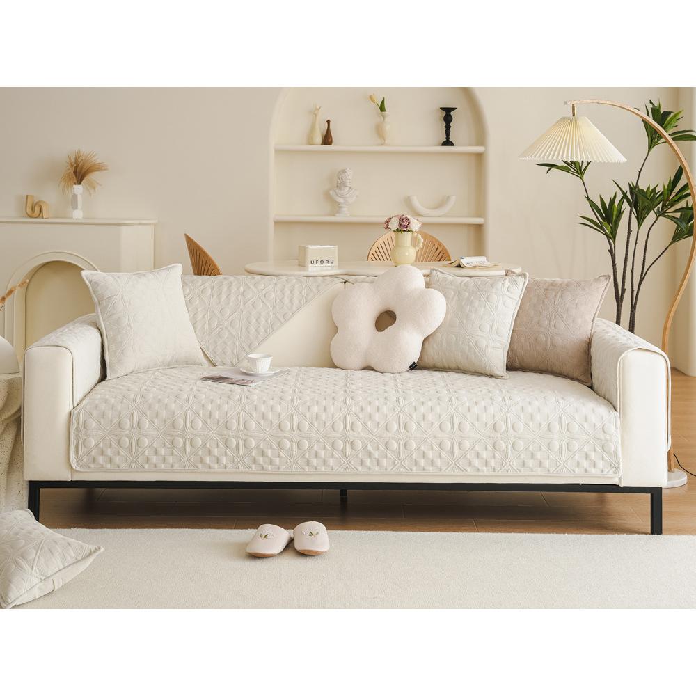 European and American Velvet Sofa Cushion Four Seasons Universal Seat Cushions French Entry Lux Solid Color Non-Slip Sofa Cover Cover Cloth