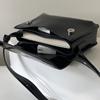 Retro Lackleder Umhängetasche für Damen Luxus Umhängetasche mit Klappe Einfarbig Unterarmtasche Rote Umhängetaschen Damenhandtasche