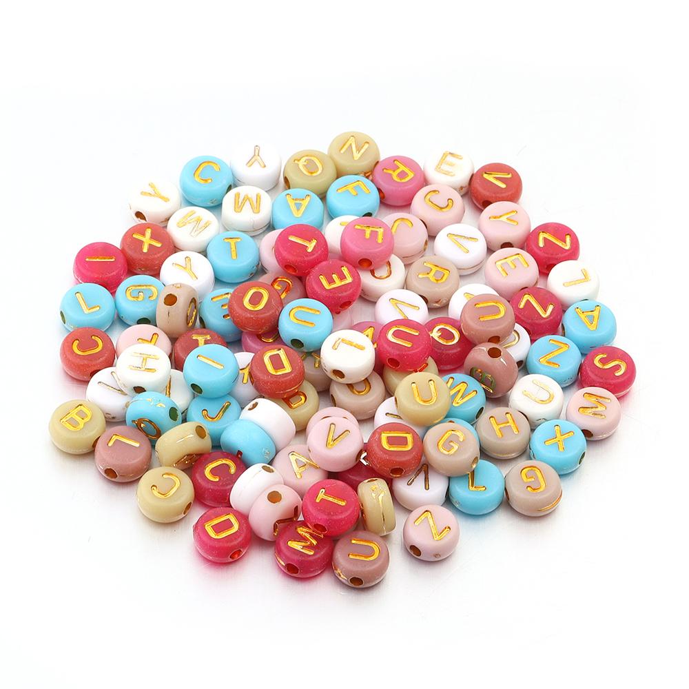100 Stück/Los 7mm Flache Runde Buchstabenperlen zur Schmuckherstellung Acryl Alphabetperlen Lose Perlen DIY Armband