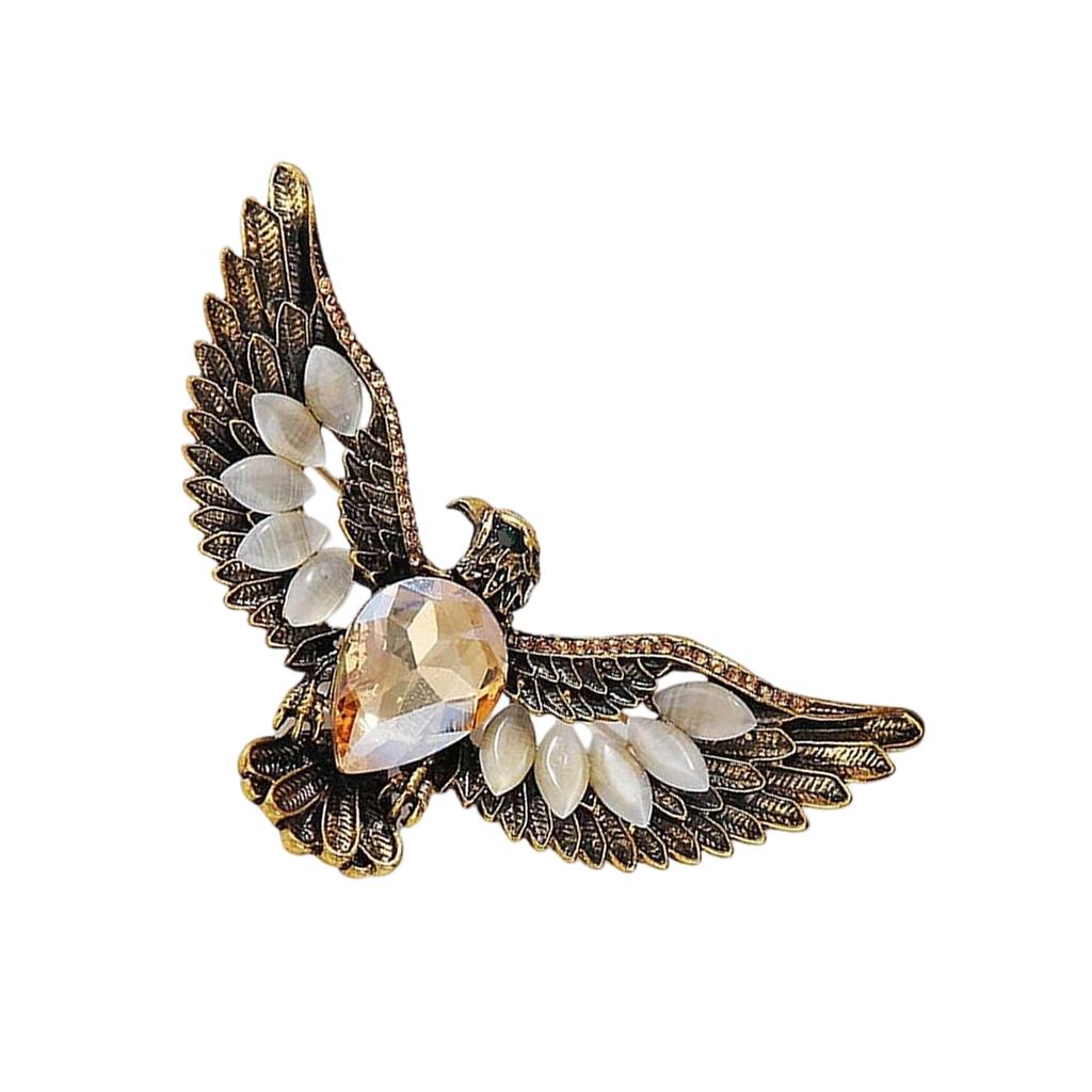 Sparkling Eagle Brooch Adorable Animal Pin Stylish Lapel Pin Alloy Texture Suitable for Backpack and Cloth Decorations