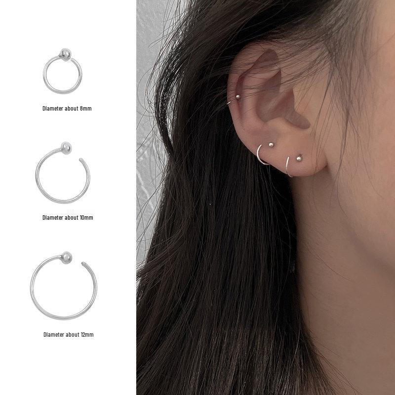 Sleek Hoop Earrings: Minimalist Design, Versatile Style for Women