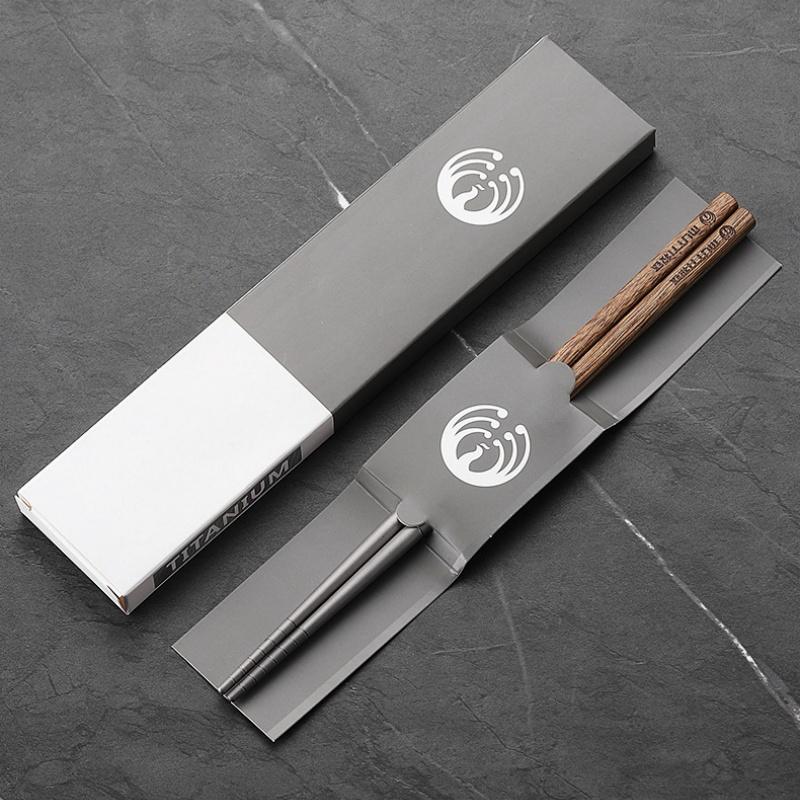 243mm Long Chopsticks Anti-slip Anti-scalding High-strength Tableware/Kitchenware Made of Wood And Pure Titanium