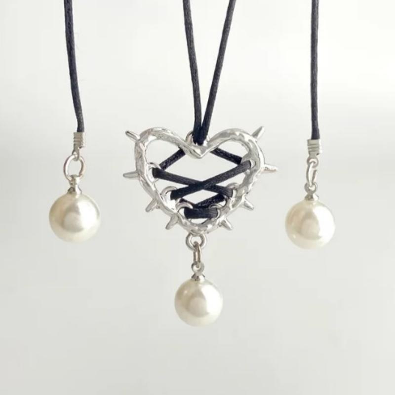 

Exaggeration Elegant Pink Black Bow Tie Love Metal Heart Necklace Ribbon Pearl Pendant Necklace for Women Jewelry