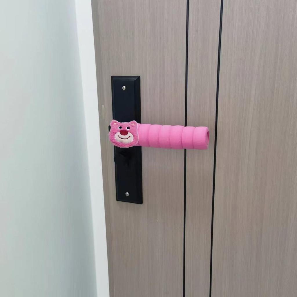 Thickened Cartoon Door Handle Protector: Anti-Collision, Anti-Static, Decorative Cover for Children's Rooms.