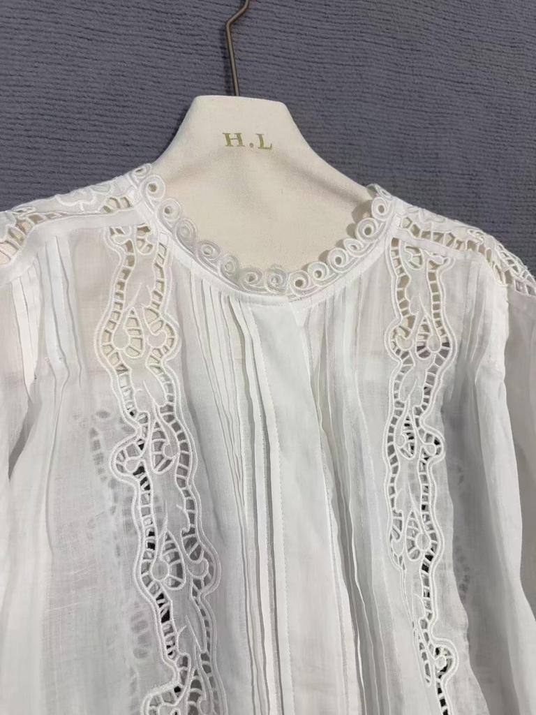 2026 Spring French White Lace Shirt with Loose Lantern Sleeves and Hollow Embroidery