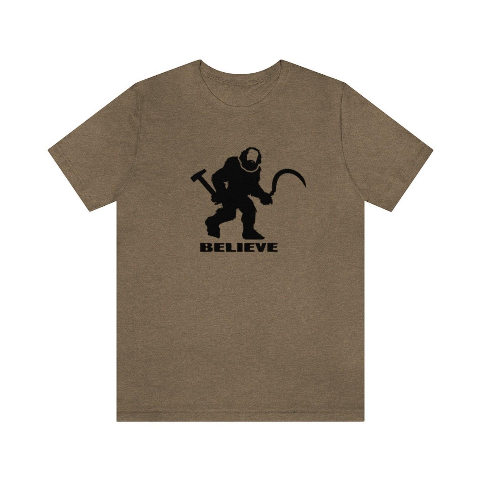 Karl Marx as Bigfoot T-shirt M