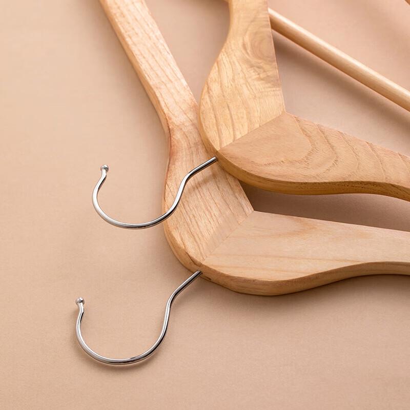 Chahua Solid Wood Anti-Slip Hangers (Set of 3)