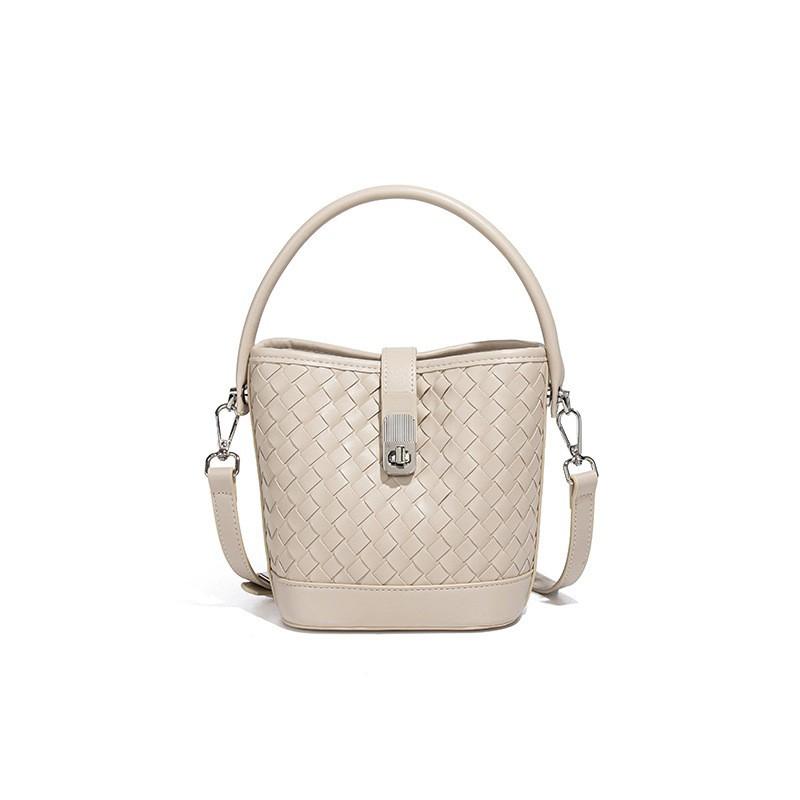 

Bag Women s Portable Crossbody High-end Commuting One-shoulder Handmade Woven Bucket