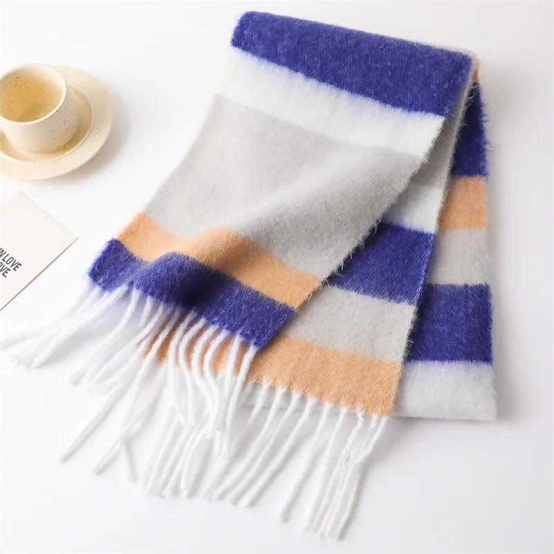 Sciarpa invernale Donna Lusso Autunno Inverno Sciarpa di cashmere Scialle caldo addensato Nappe classiche Sciarpa soffice Scialle morbido di colore solido