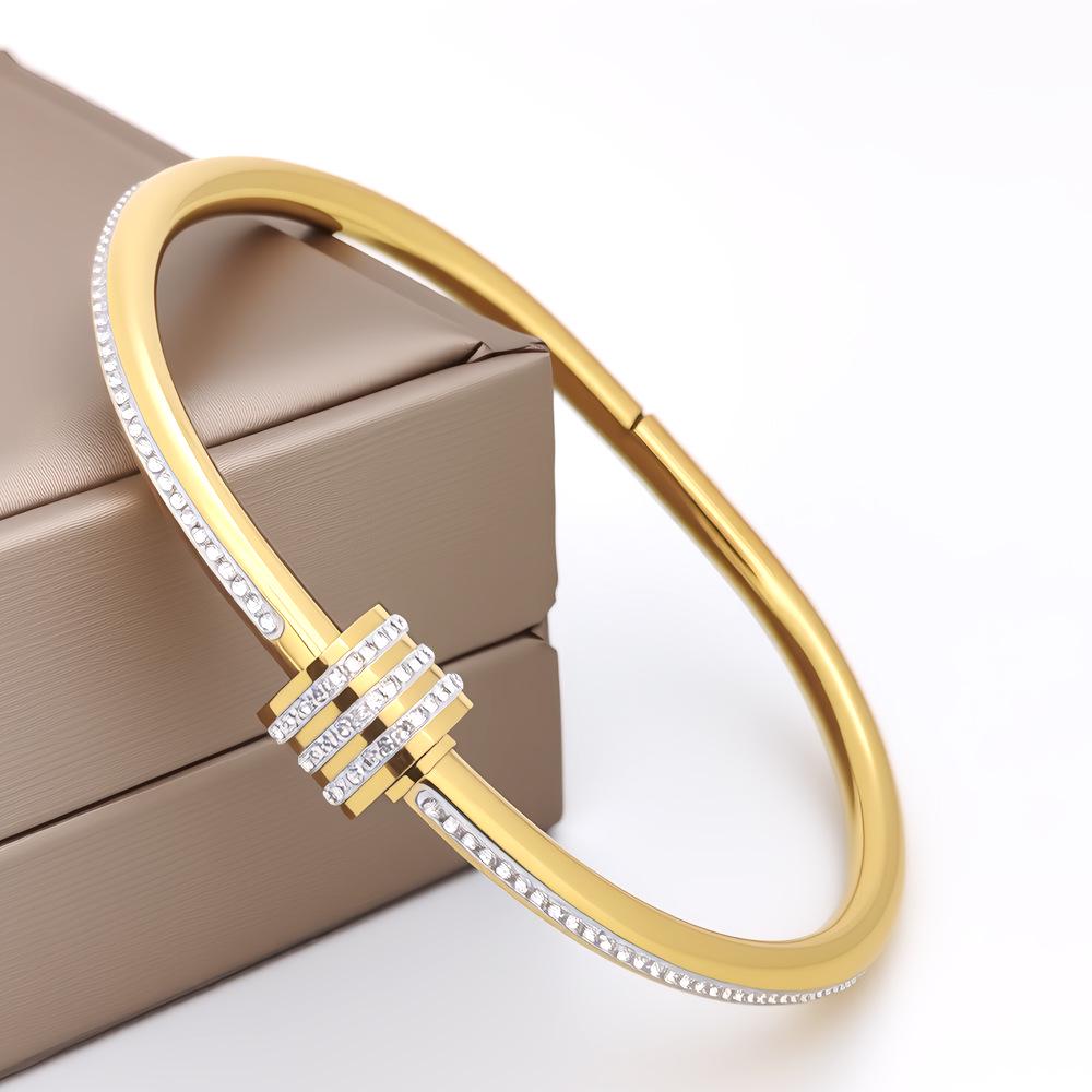 Elegant Slim Waist Titanium Steel Bracelet with Diamond Inlay, 18K Gold, Women's Niche Design