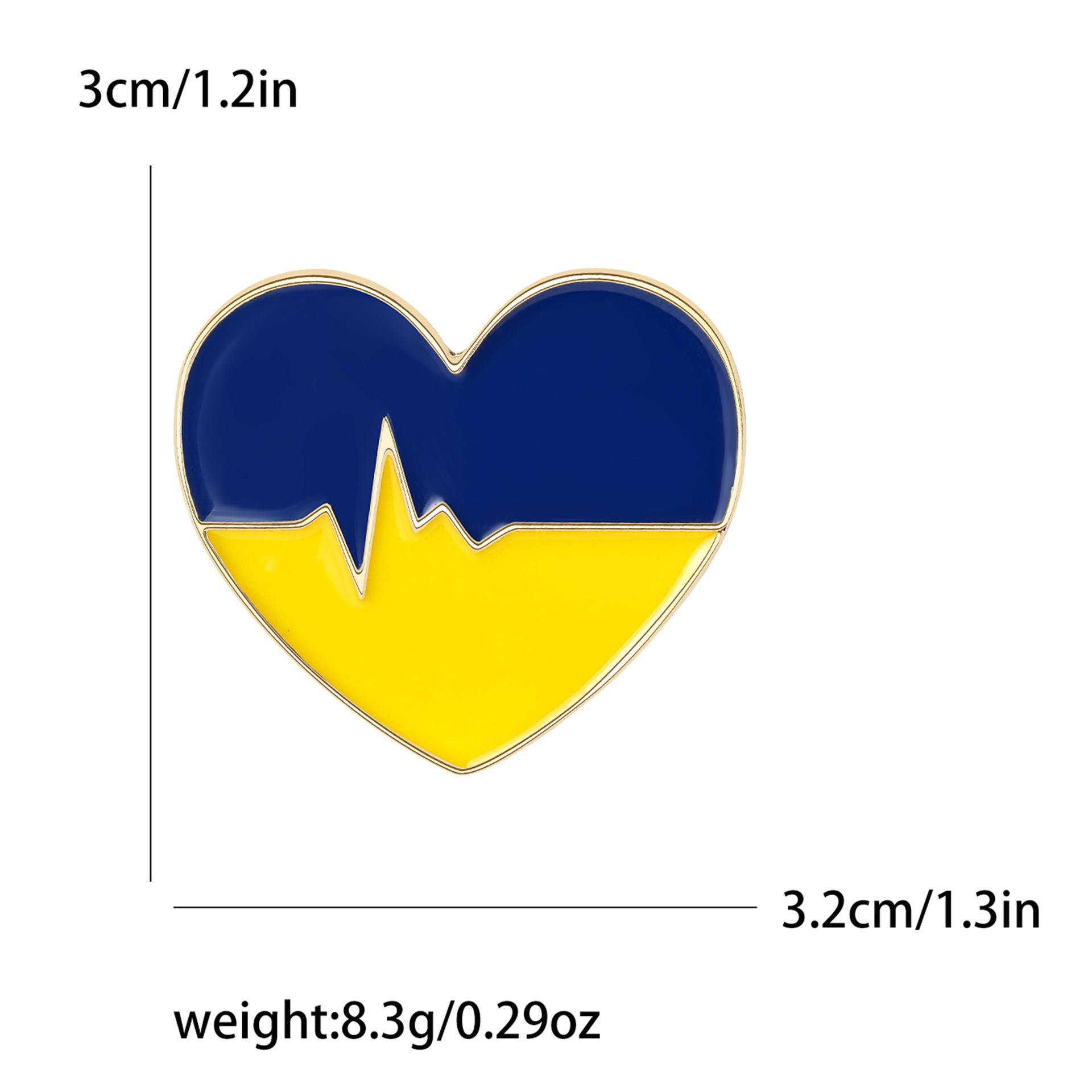 

Модна Україна. Маленька брошка Любов Патріотична серія. Емальована шпилька. Аксесуари для жіночого одягу