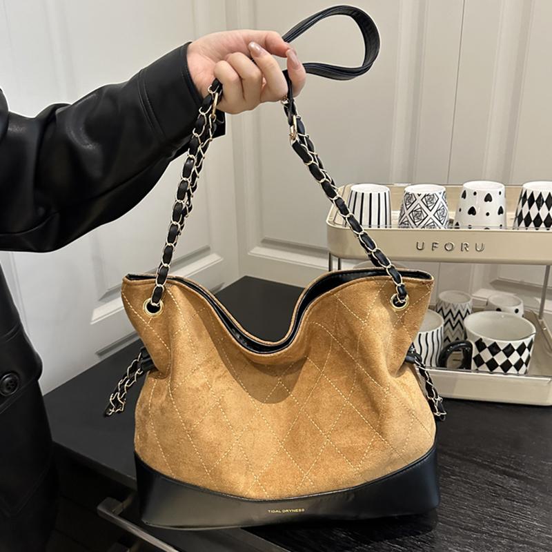 Modna Zamszowa Torba Crossbody Damska 2025 Nowa Jesień Zima Retro Haftowana Duża Pojemność Diamentowy Id Łańcuch Wzór Torba Tote
