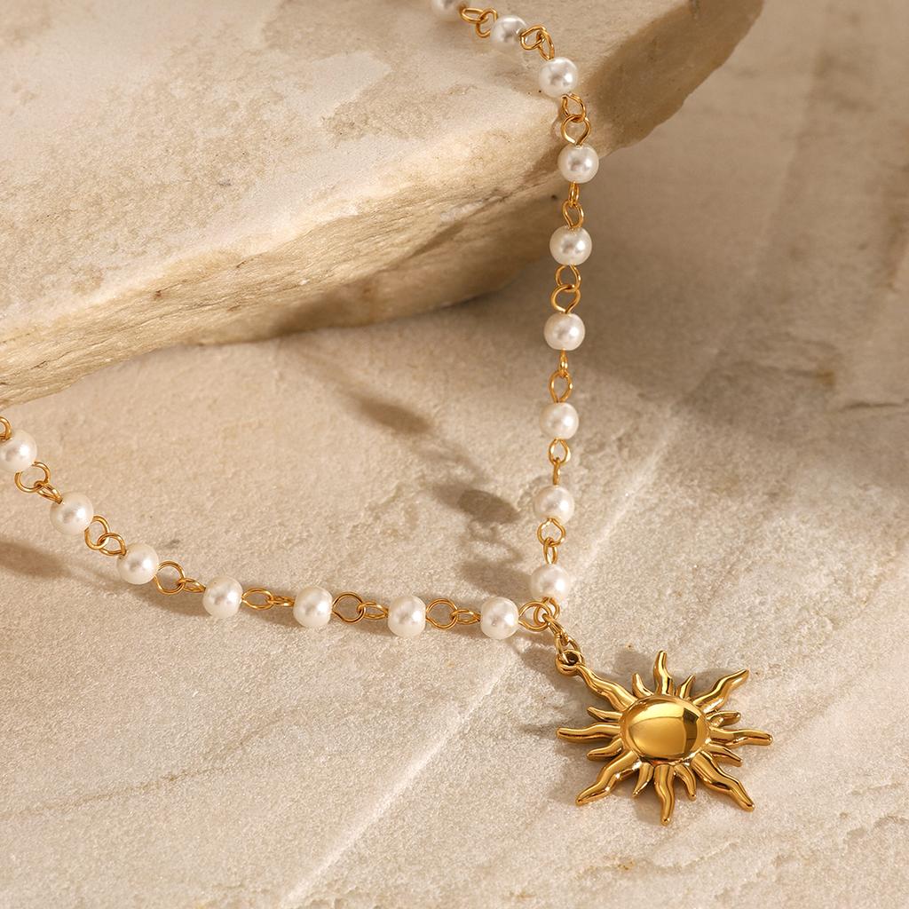Youthway Personality Sun Pendant Necklace Elegant Multi-Pearl Chain Romantic Birthday Gift For Women Statement Jewelry Accessory