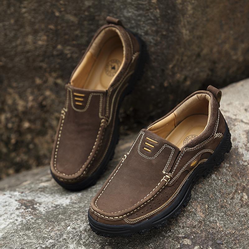 Hot Selling Outdoor Hiking Shoes in Europe America Autumn Trendy Shoes Men's Leather Casual Shoes Massage Soles Loafers