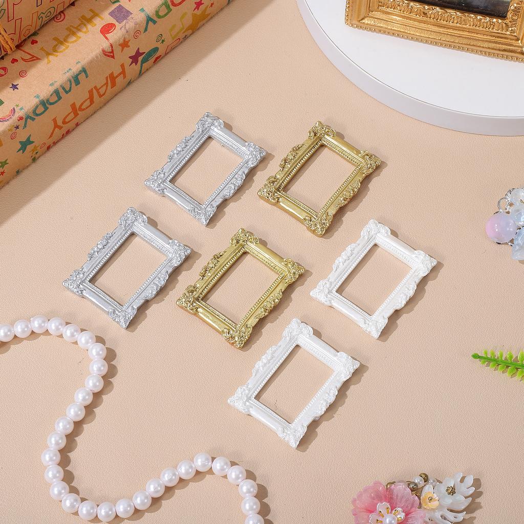 6Pcs Miniature Vintage Photo Frames Resin DIY Crafts Phone Case Decor Mini Photo Props Small Retro Picture Frames Compact Resin