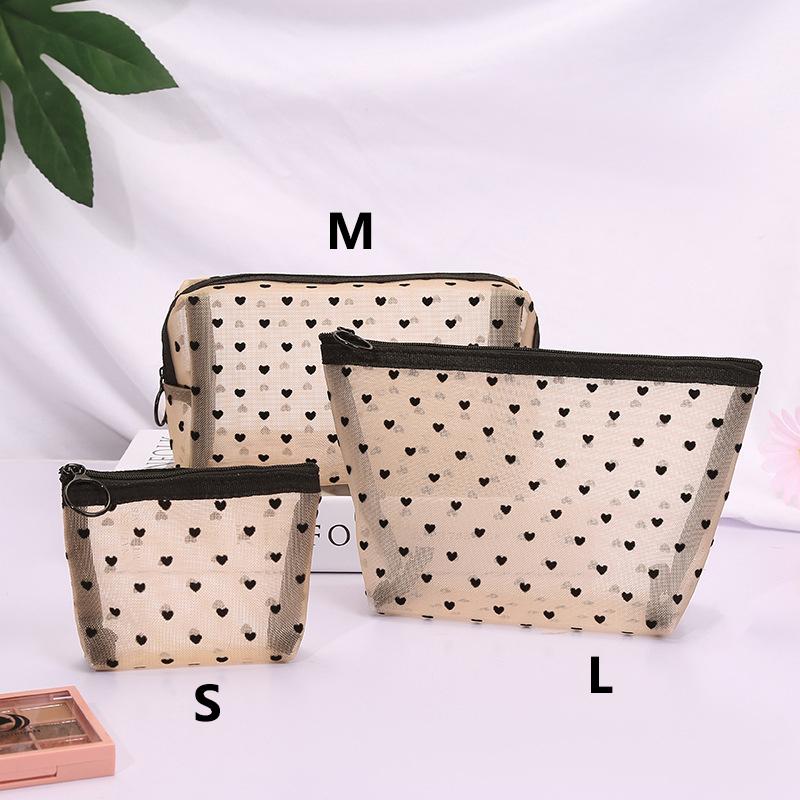 

2023 New Heart Outdoor Personalized Transparent Cosmetic Bag Cosmetic Pouch Travel Organizer Zipper Beach Makeup Women s Bag L чистий